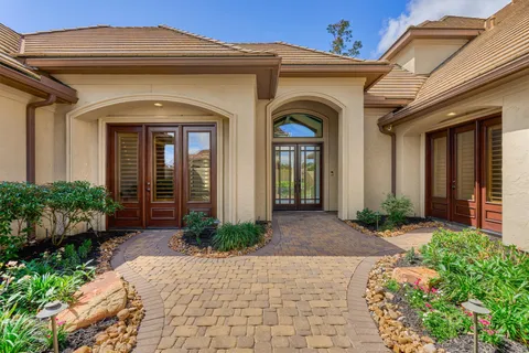 $1,595,000 | 25 Post Shadow Estate Drive, Spring, TX 77389