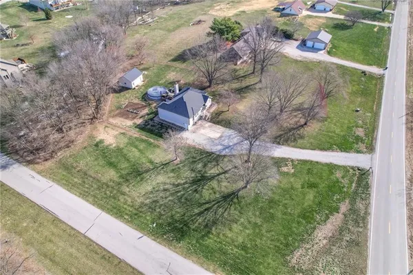 $575,000 | 6620 Northwest 136th Street, Kansas City, MO 64164