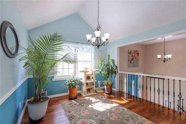 $575,000 | 6620 Northwest 136th Street, Kansas City, MO 64164