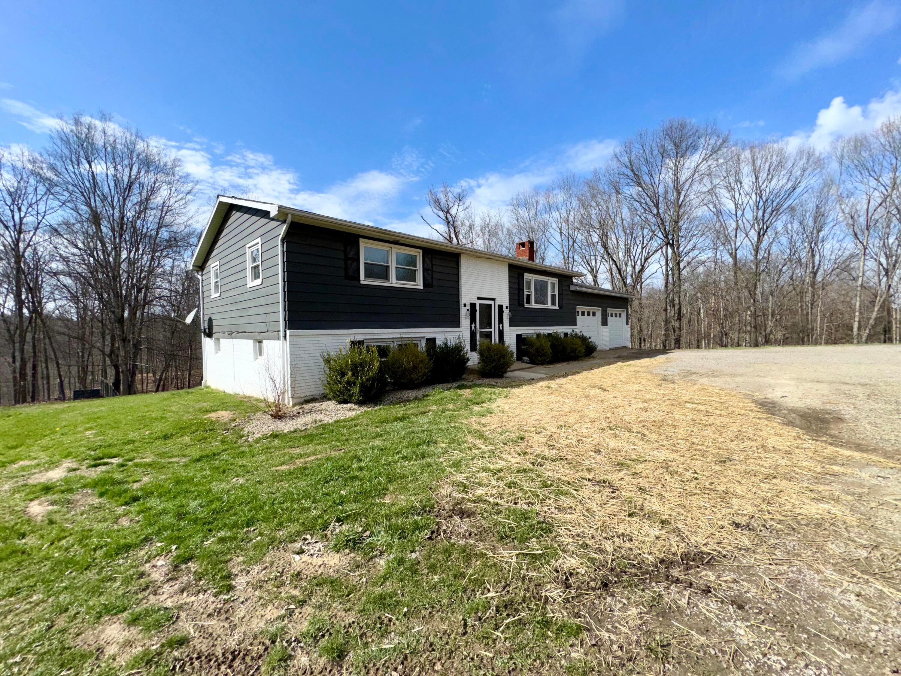 7305 Dietrick Hill Road Philo, OH 43771 - Photo 5 of 29 IMG_5762