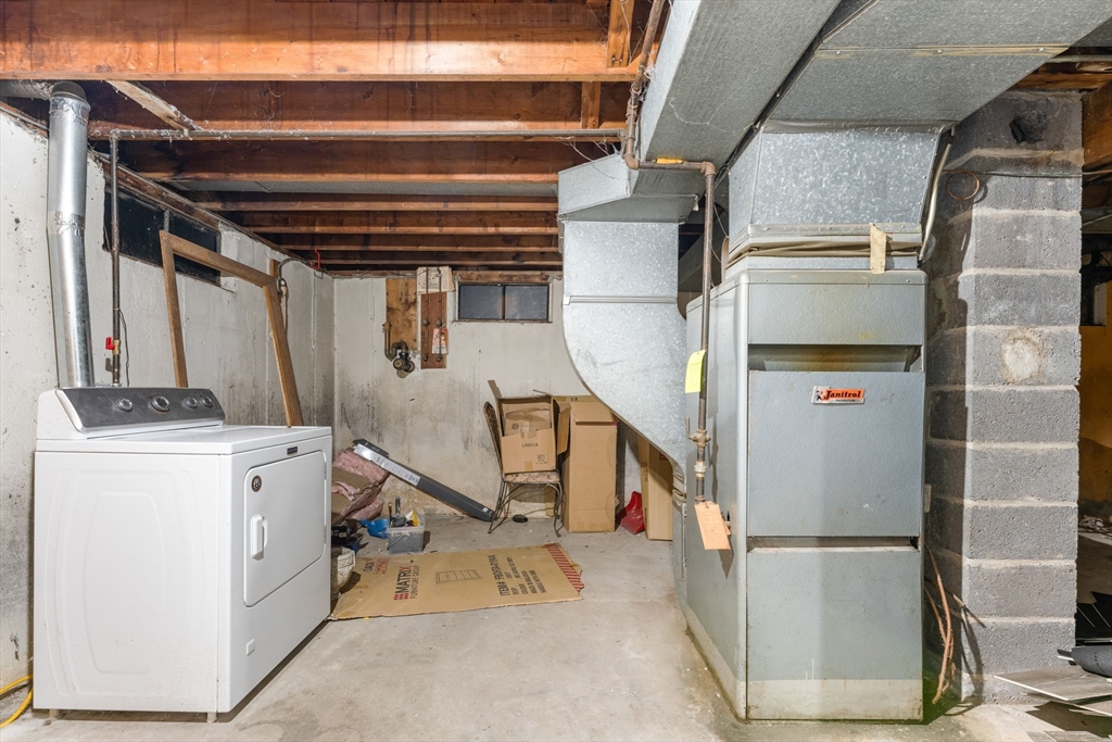 708 Cambridge Street Fall River, MA 02721 - Photo 22 of 26 Gallery Image 22