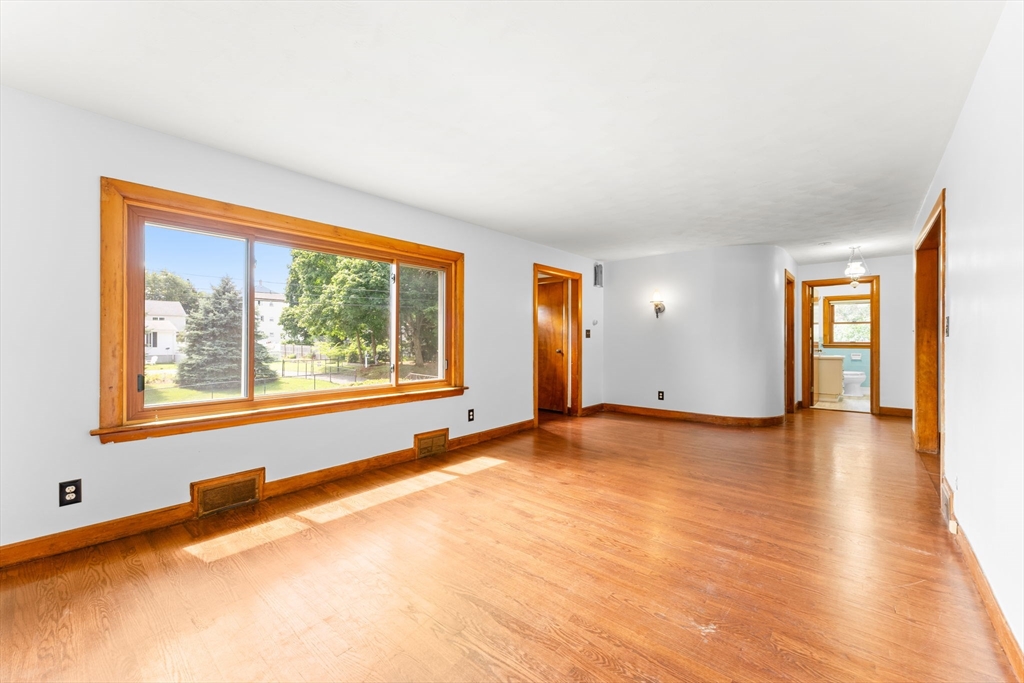 708 Cambridge Street Fall River, MA 02721 - Photo 8 of 26 Gallery Image 8