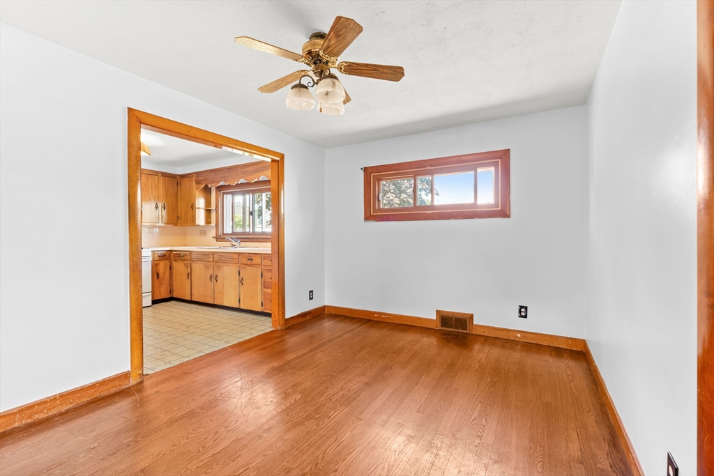 708 Cambridge Street Fall River, MA 02721 - Photo 9 of 26 Gallery Image 9