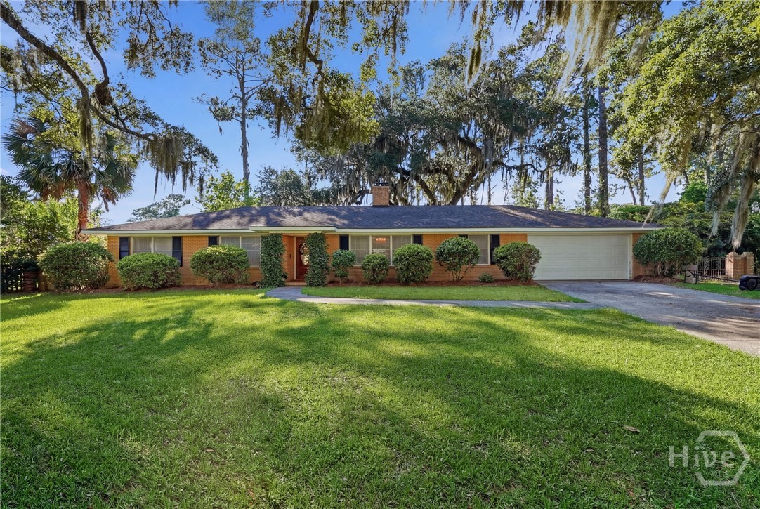 8305 Meadowbrook Road Savannah, GA 31406 - Photo 2 of 48