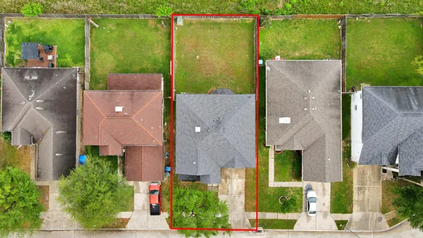 $285,000 | 6214 Cottage Stream Lane, Spring, TX 77379