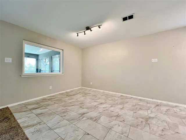 $2,295 | 3920 Sanguinet Street, Fort Worth, TX 76107