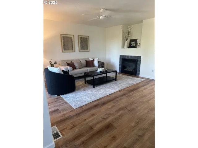 $380,000 | 1396 Southwest 22nd Terrace, Gresham, OR 97080