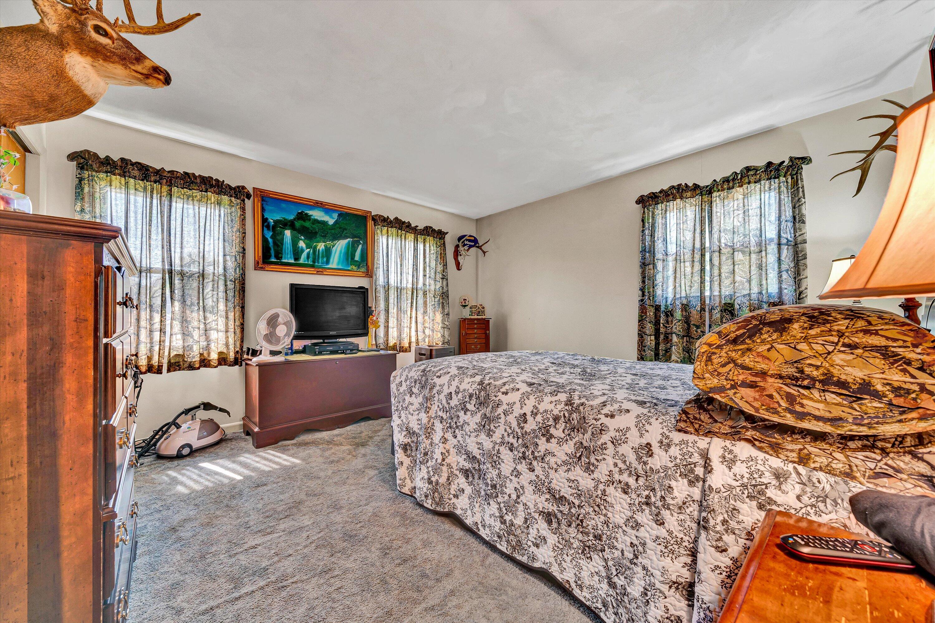 3707 Springvale Street Southeast Roanoke, VA 24014 - Photo 12 of 37 11-SGM-01242