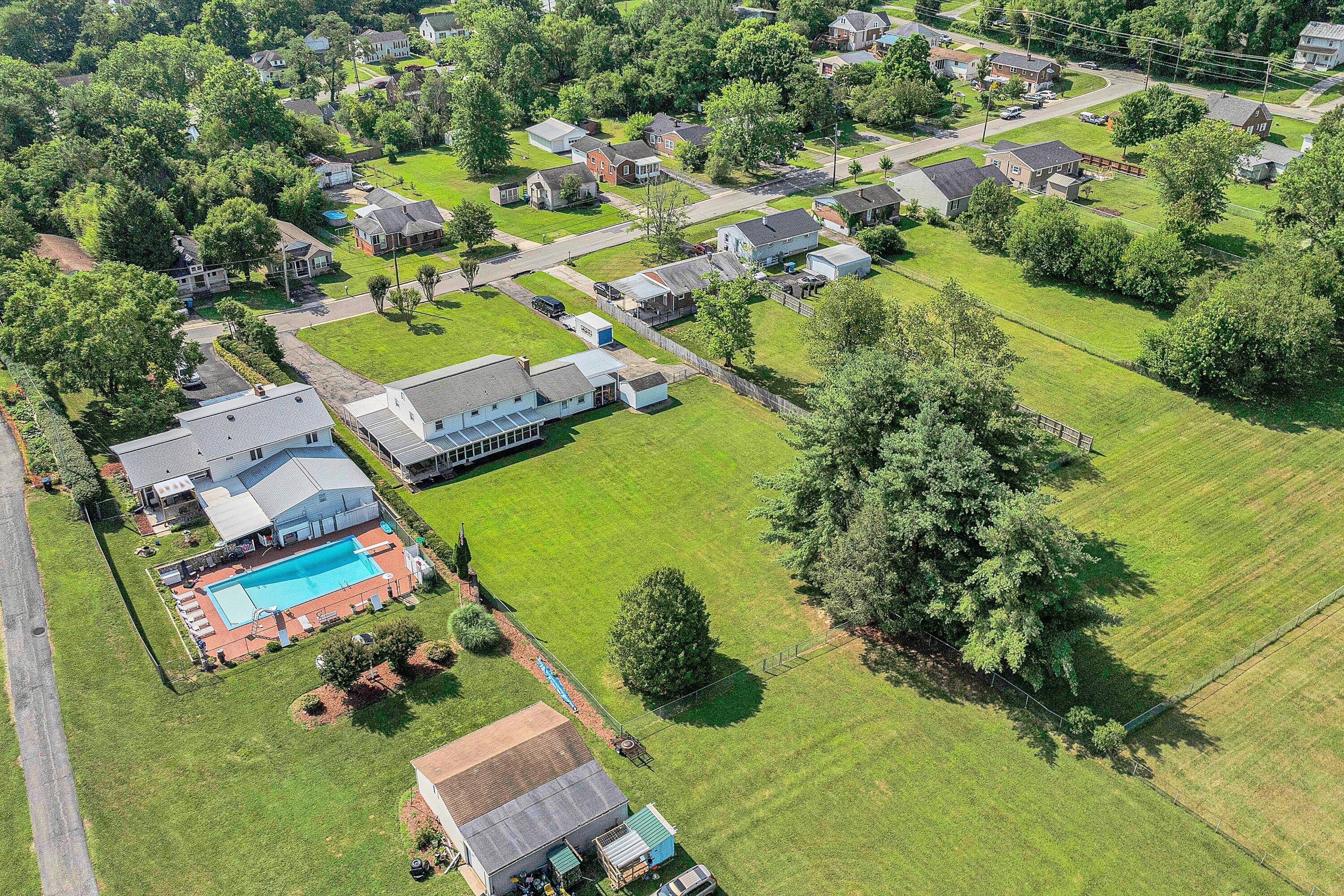 3707 Springvale Street Southeast Roanoke, VA 24014 - Photo 34 of 37 33-SGM-0992