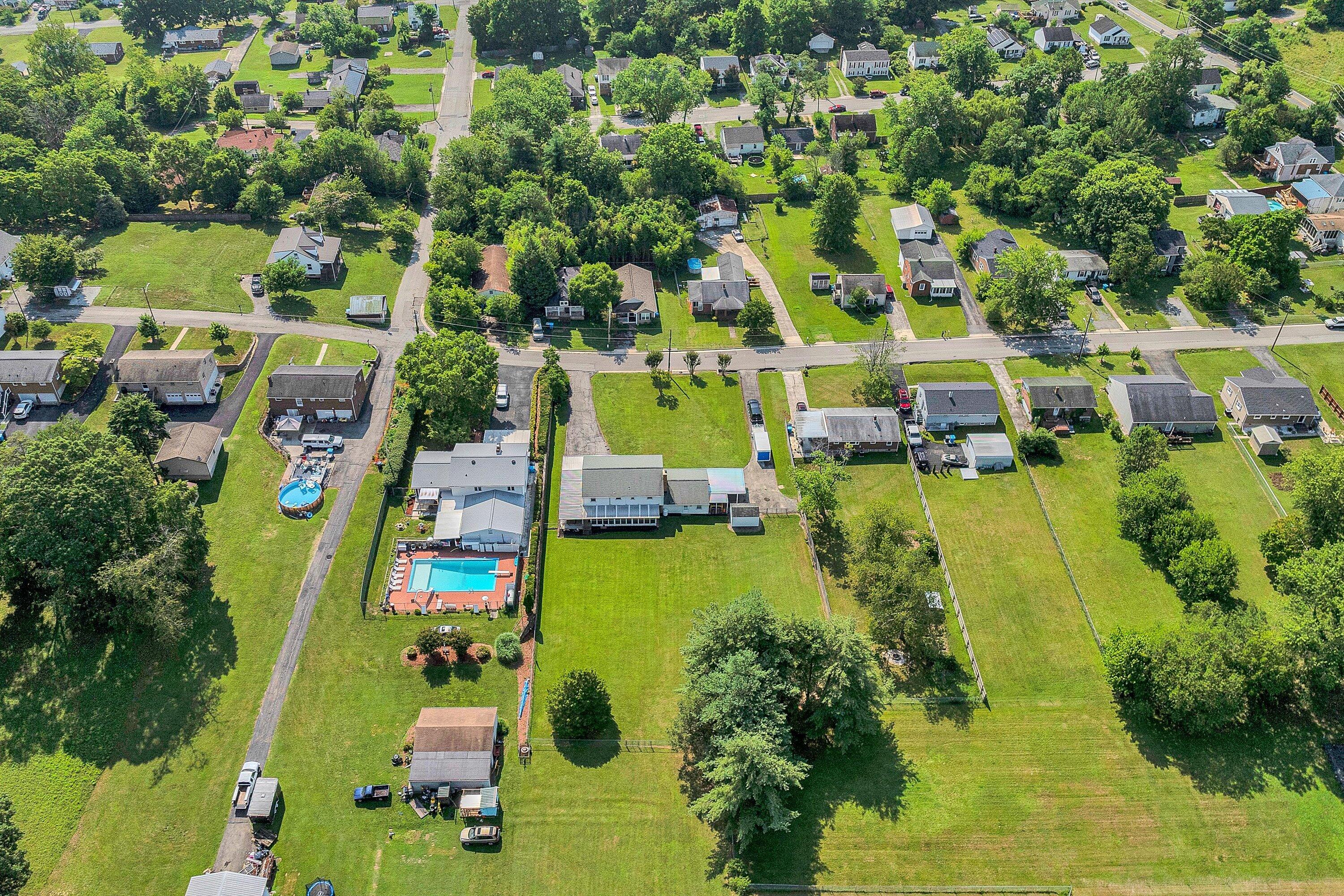 3707 Springvale Street Southeast Roanoke, VA 24014 - Photo 35 of 37 34-SGM-0995