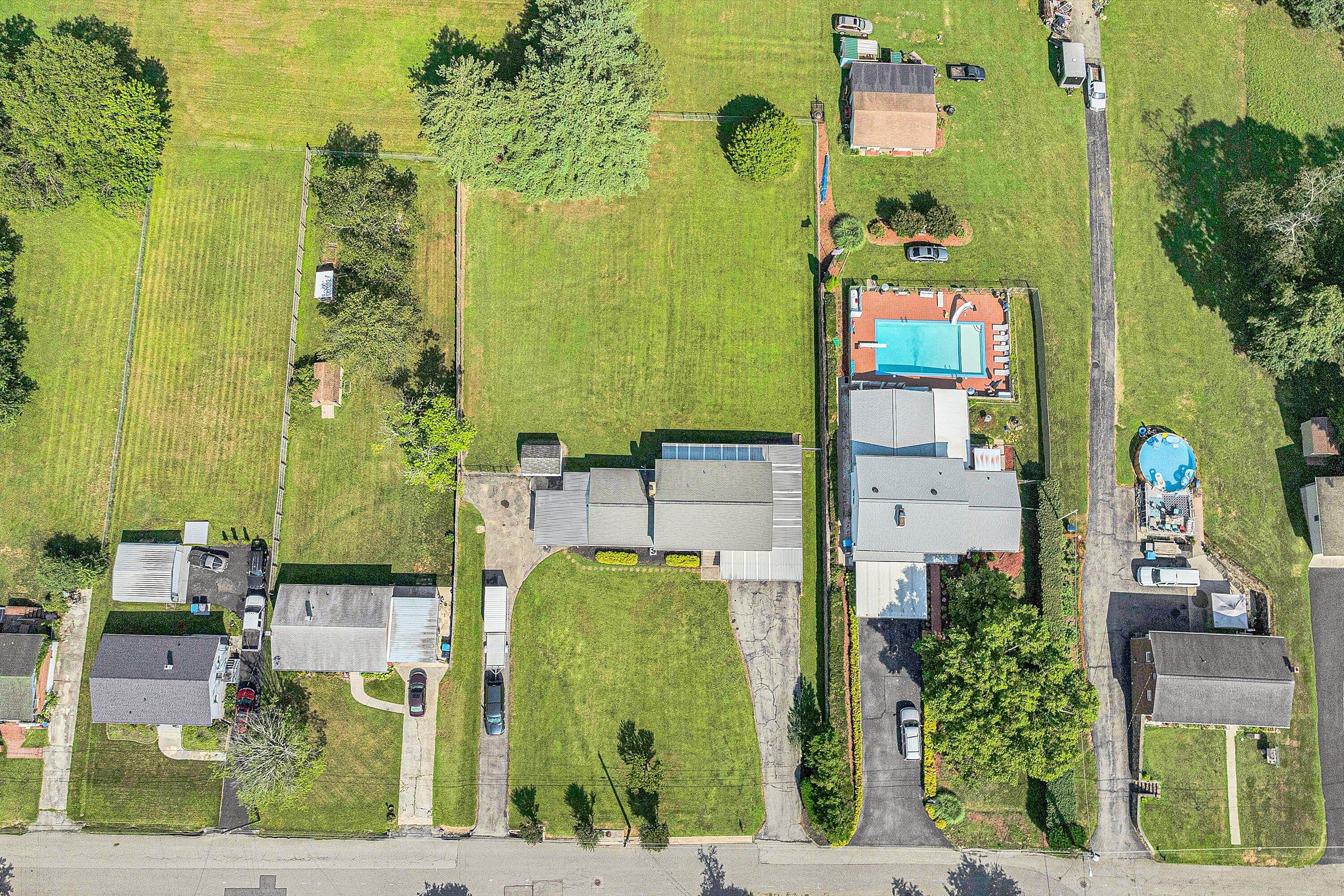 3707 Springvale Street Southeast Roanoke, VA 24014 - Photo 37 of 37 36-SGM-0986