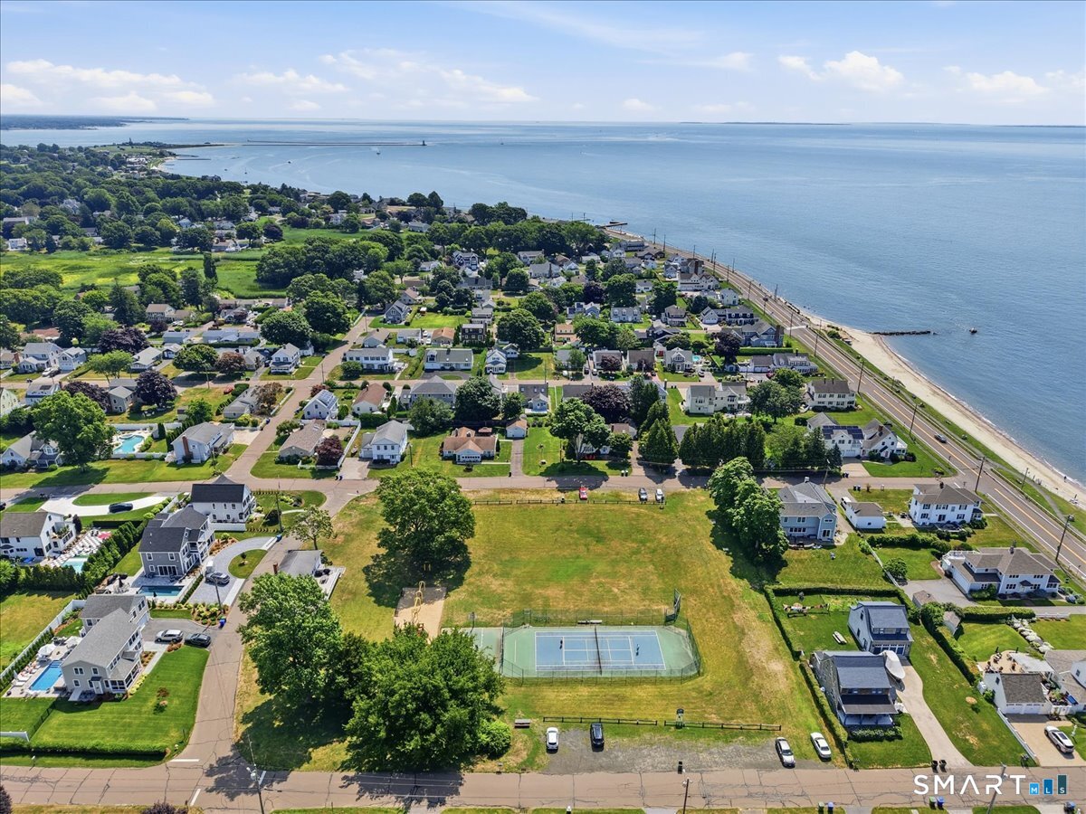 14 Seagull Road Old Saybrook, CT 06475 - Photo 8 of 39