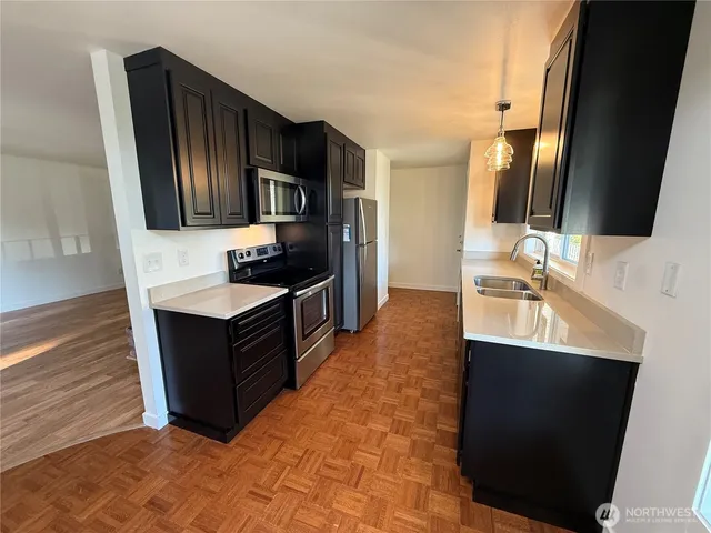 $400,000 | 32600 1st Avenue South, Unit 151, Federal Way, WA 98003