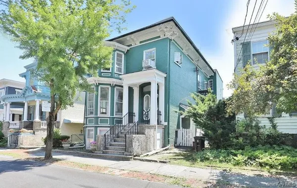$1,950 | 16 John Street, Kingston, NY 12401