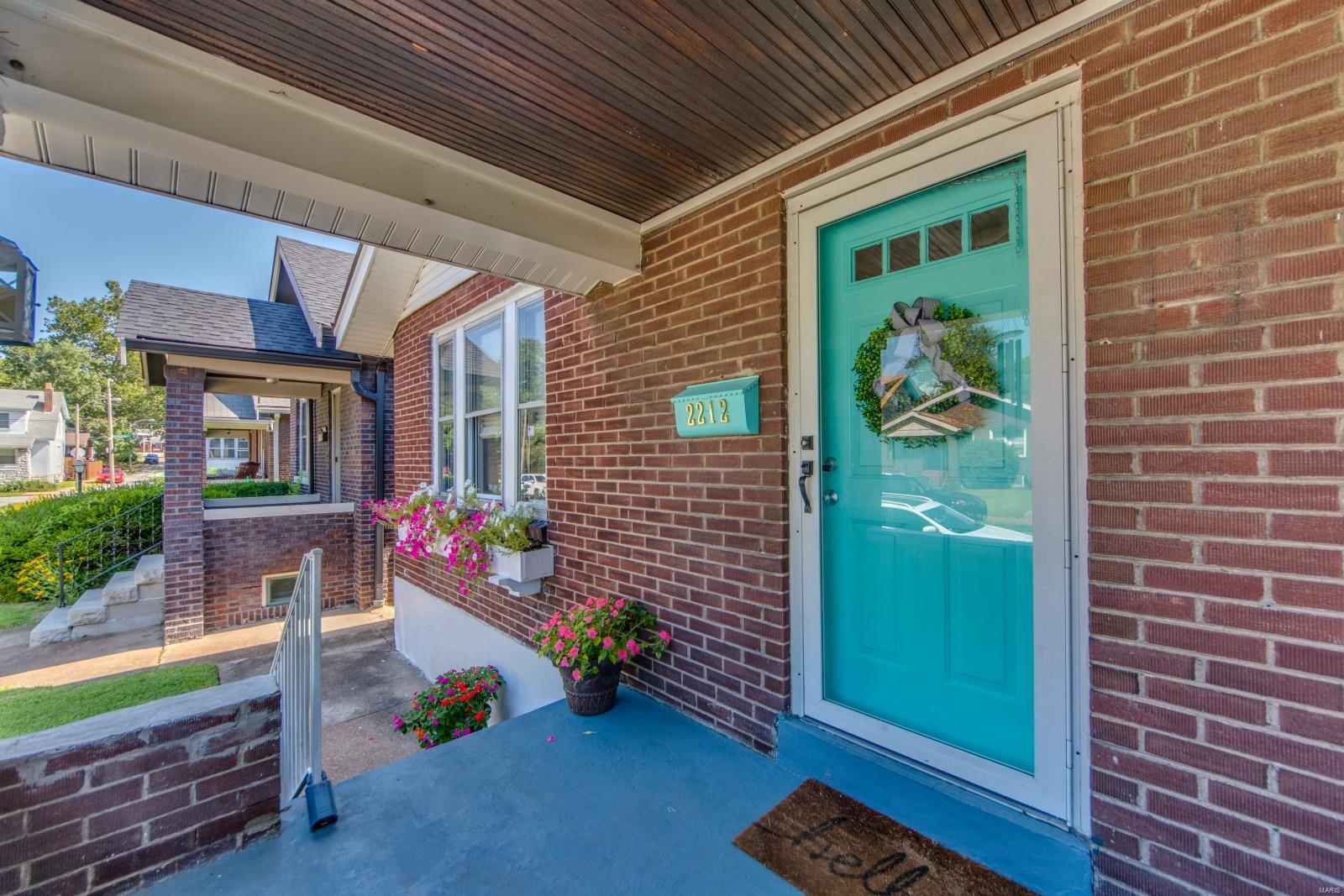 2212 Richert Place St. Louis, MO 63143 - Photo 3 of 26