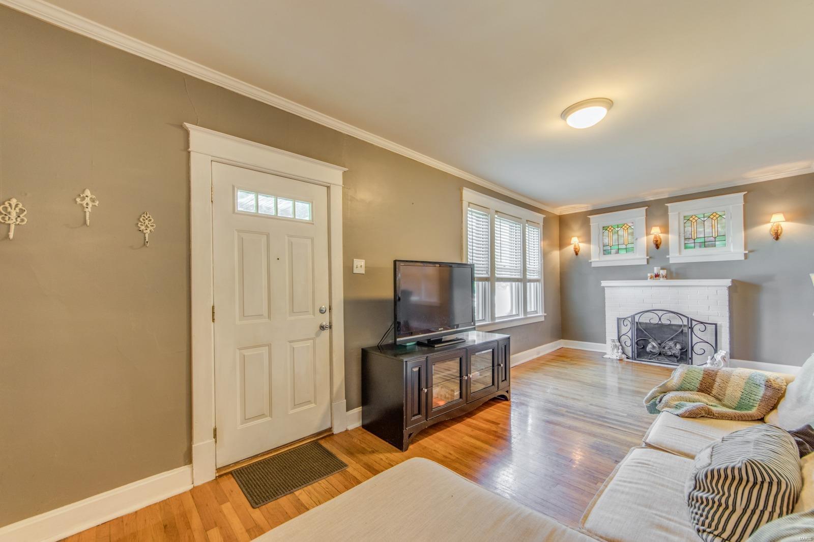 2212 Richert Place St. Louis, MO 63143 - Photo 5 of 26