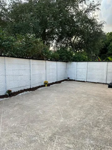a view of a indoor garage