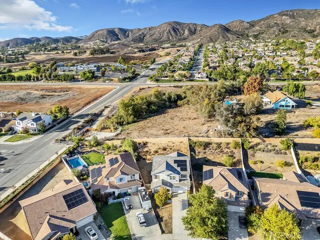 $650,000 | 24038 Montecito Drive, Wildomar, CA 92595