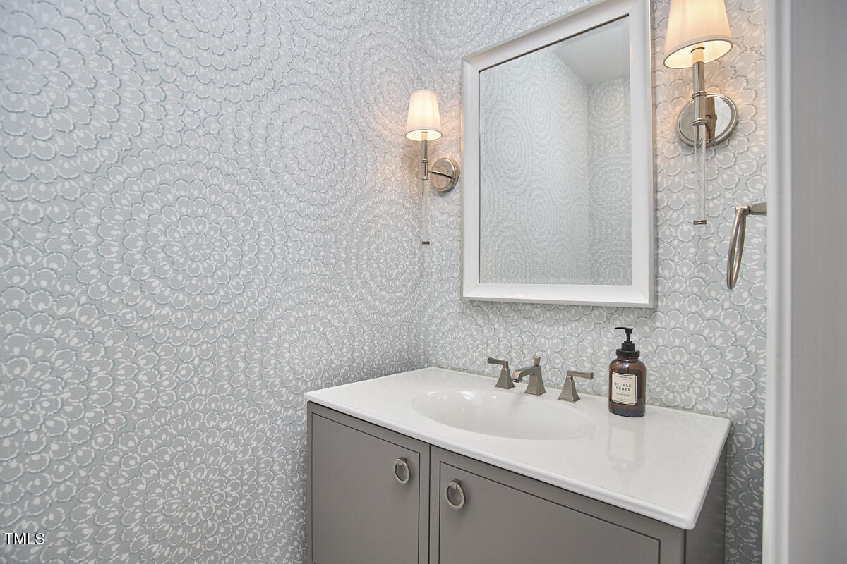 4303 Thetford Road Durham, NC 27707 - Photo 34 of 88 088
