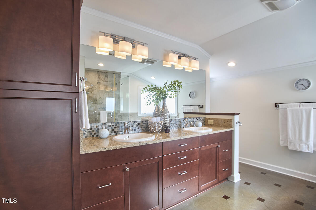 4303 Thetford Road Durham, NC 27707 - Photo 45 of 88 098