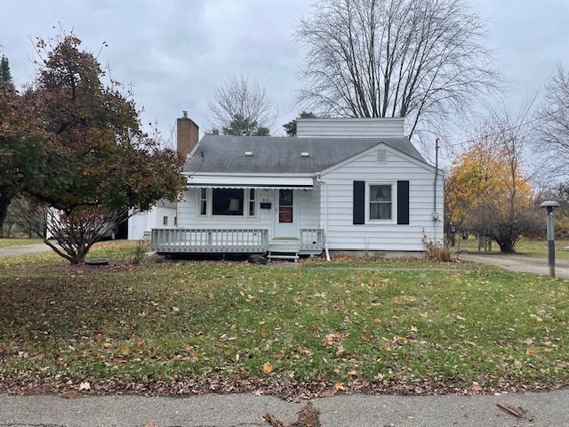 413 Bridson Street Fenton, MI 48430 - Photo 1 of 19
