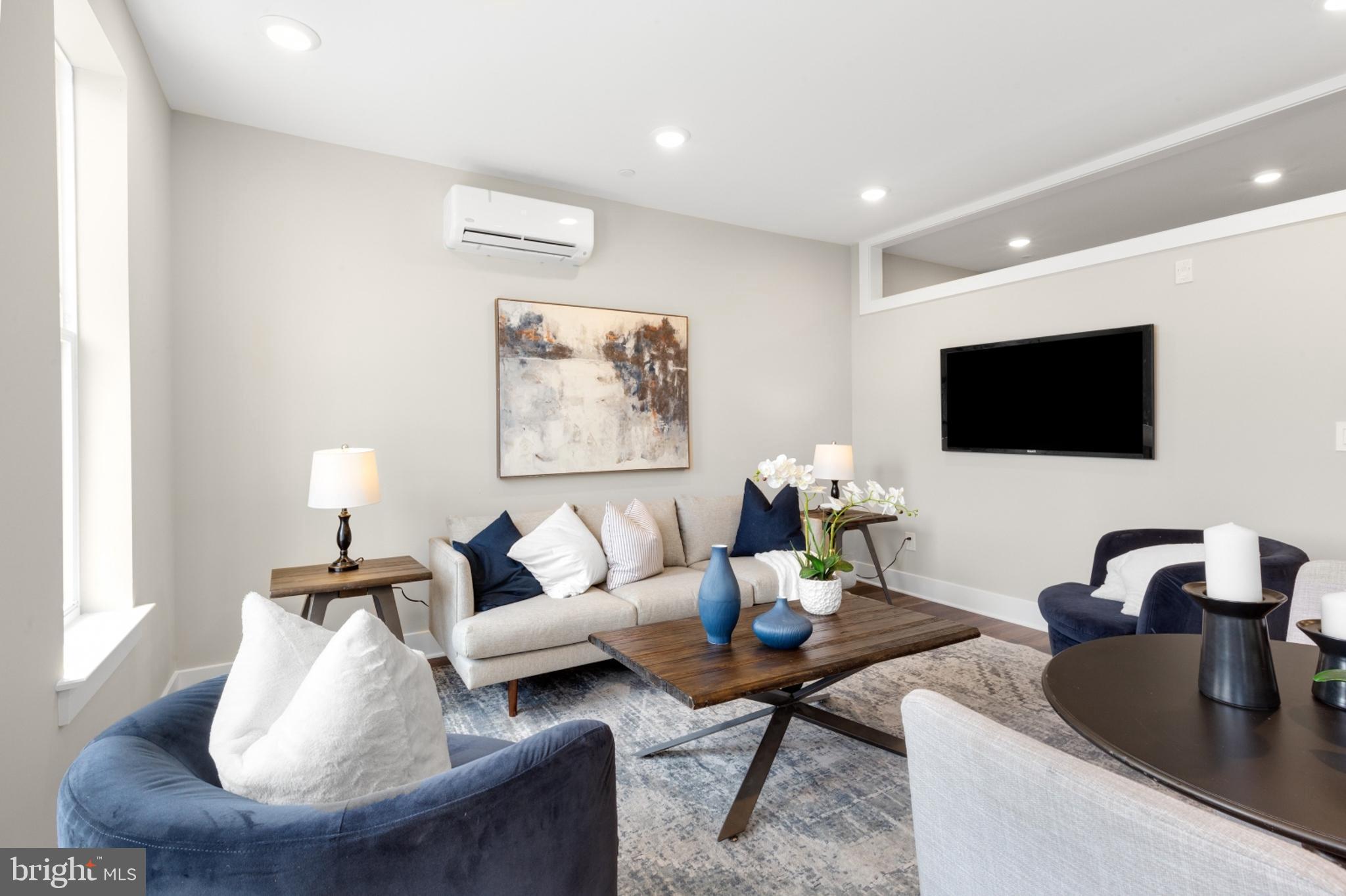 1924 North Front Street, Unit 306 Philadelphia, PA 19122 - Photo 6 of 30