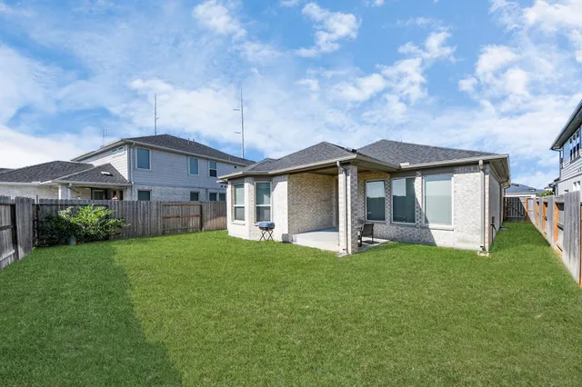 $2,500 | 21111 Vancherry Drive, Cypress, TX 77433