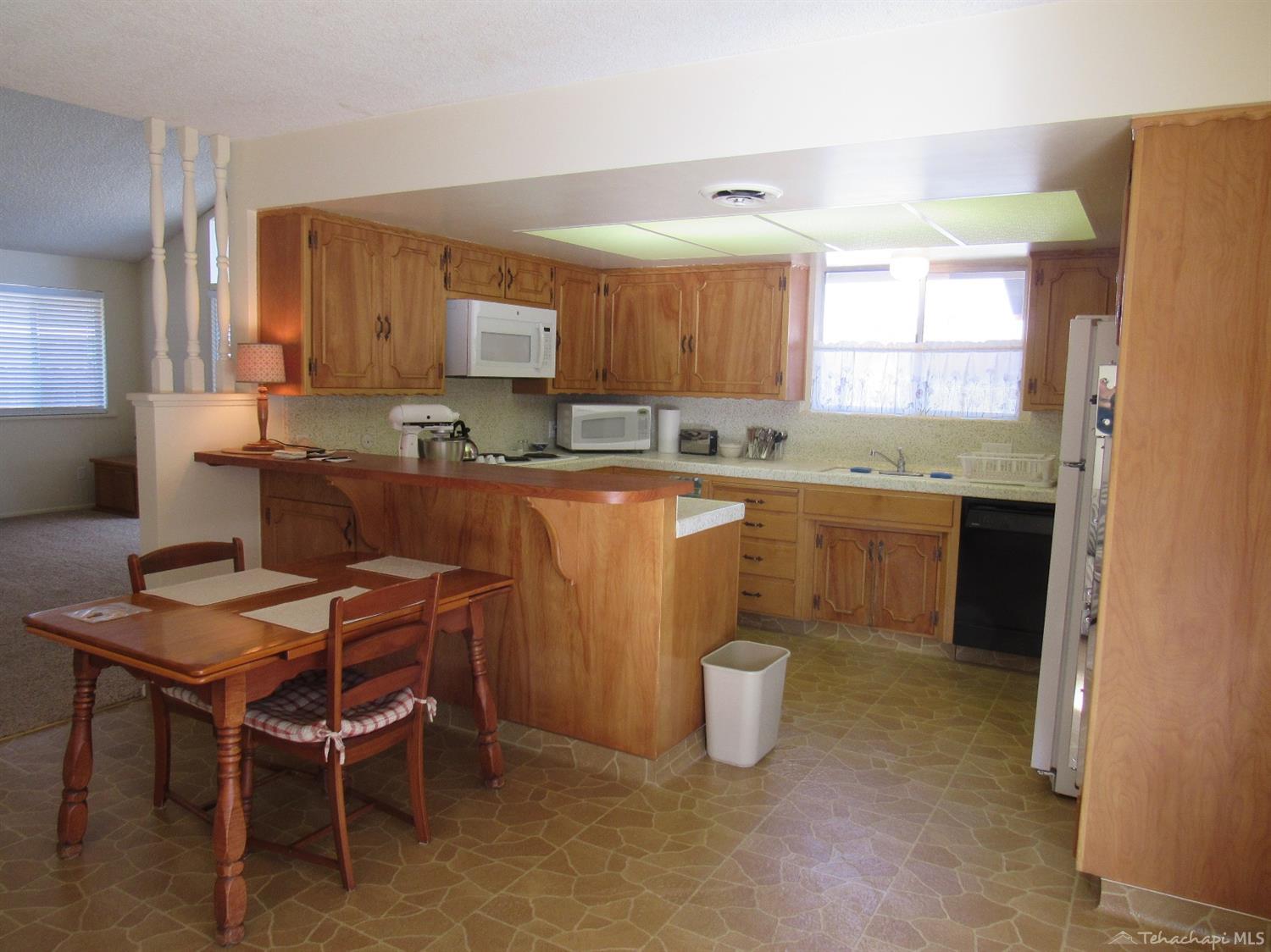 705 Mulberry Street Tehachapi, CA 93561 - Photo 16 of 31 Gallery Image 16