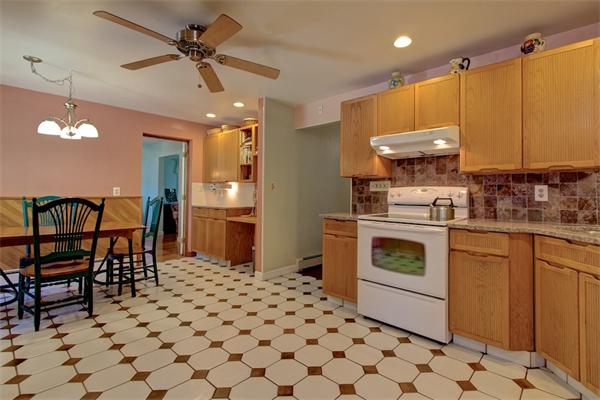 39 Eaton Road Framingham, MA 01701 - Photo 14 of 30