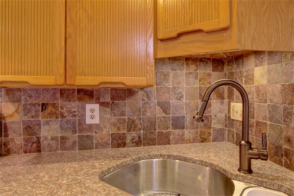 39 Eaton Road Framingham, MA 01701 - Photo 15 of 30