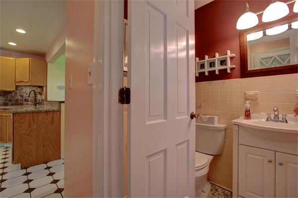 39 Eaton Road Framingham, MA 01701 - Photo 26 of 30