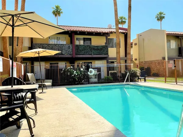$2,195 | 51080 Eisenhower Drive, Unit 1, La Quinta, CA 92253