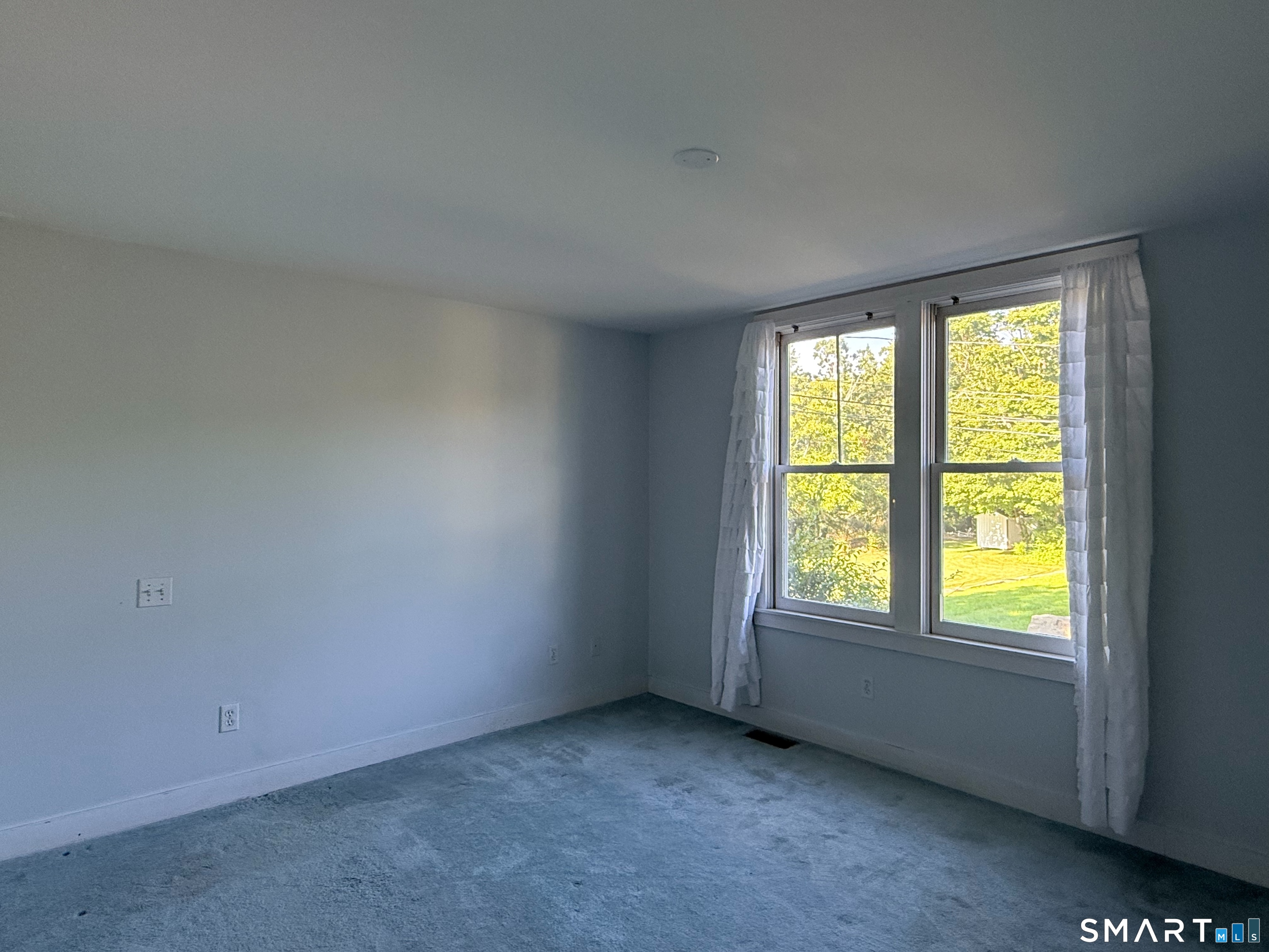 17-19 Wallace Road Branford, CT 06405 - Photo 14 of 21 Gallery Image 14