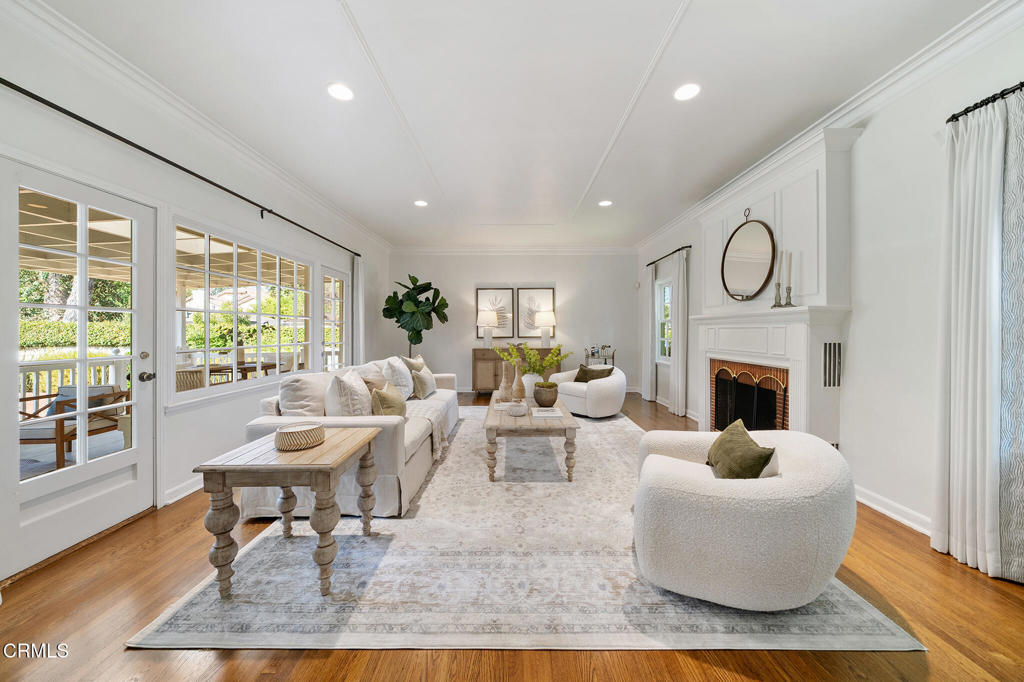 3597 Yorkshire Road Pasadena, CA 91107 - Photo 7 of 55 DSC00318