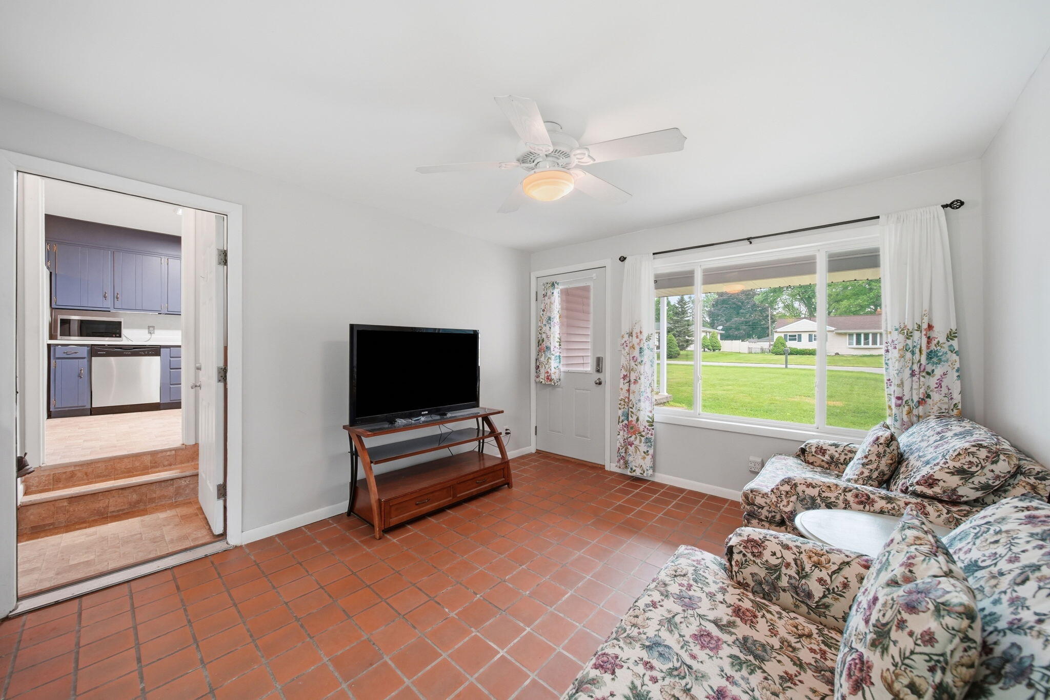 1511 Strathmoor Lane Jackson, MI 49203 - Photo 19 of 48 19