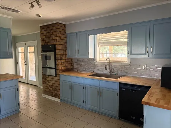 $265,000 | 142 Terrio Drive, Reserve, LA 70084