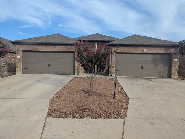 $475,000 | 125-127 Joanne Cove, New Braunfels, TX 78130