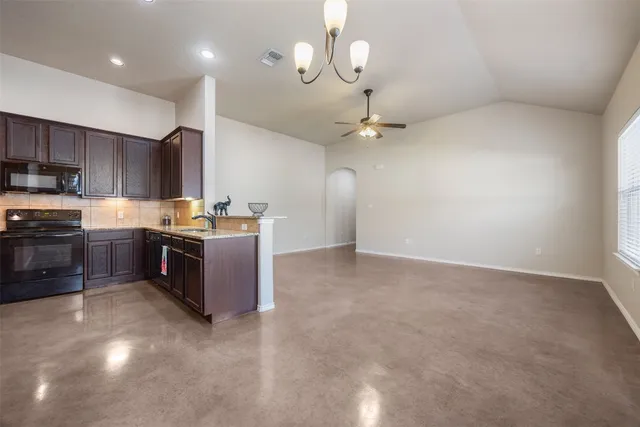 $475,000 | 125-127 Joanne Cove, New Braunfels, TX 78130