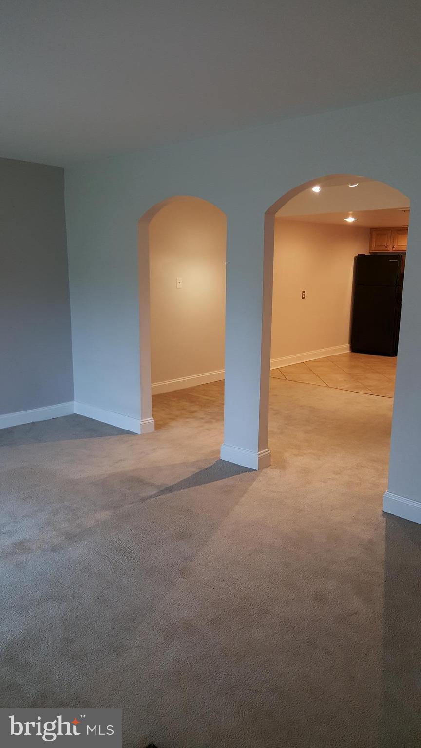 2392 Sun Valley Circle, Unit 2LM Silver Spring, MD 20906 - Photo 18 of 28 Living Room