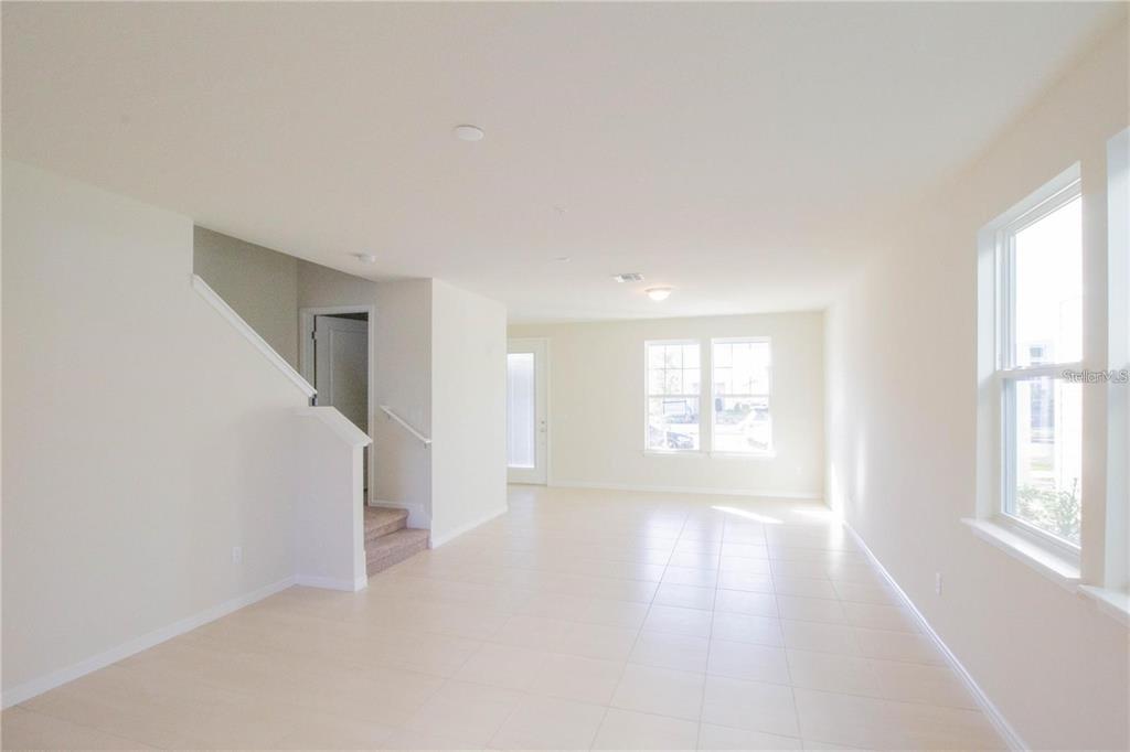 10355 Folly Beach Road Orlando, FL 32827 - Photo 6 of 19