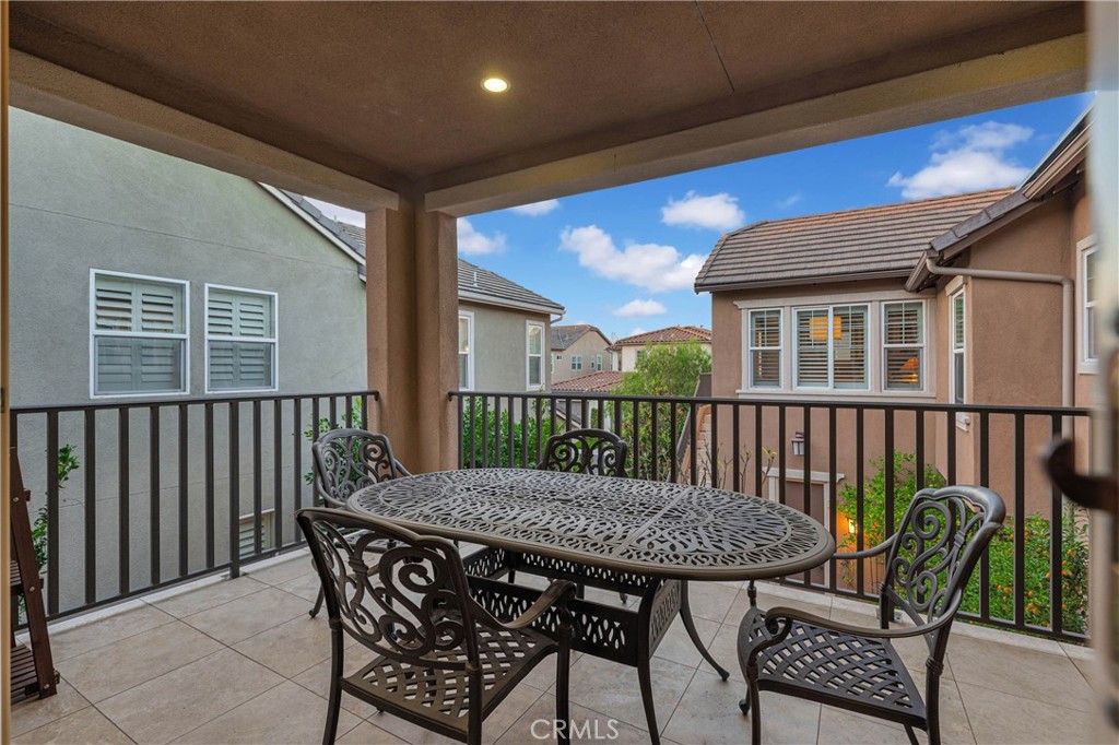 220 Barnes Road Tustin, CA 92782 - Photo 30 of 66
