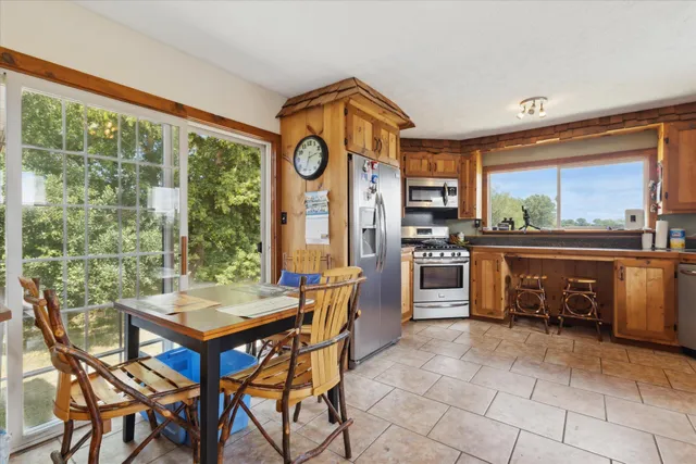 $800,000 | 6130 Arbogast Road, Howard City, MI 49329