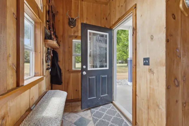 $800,000 | 6130 Arbogast Road, Howard City, MI 49329