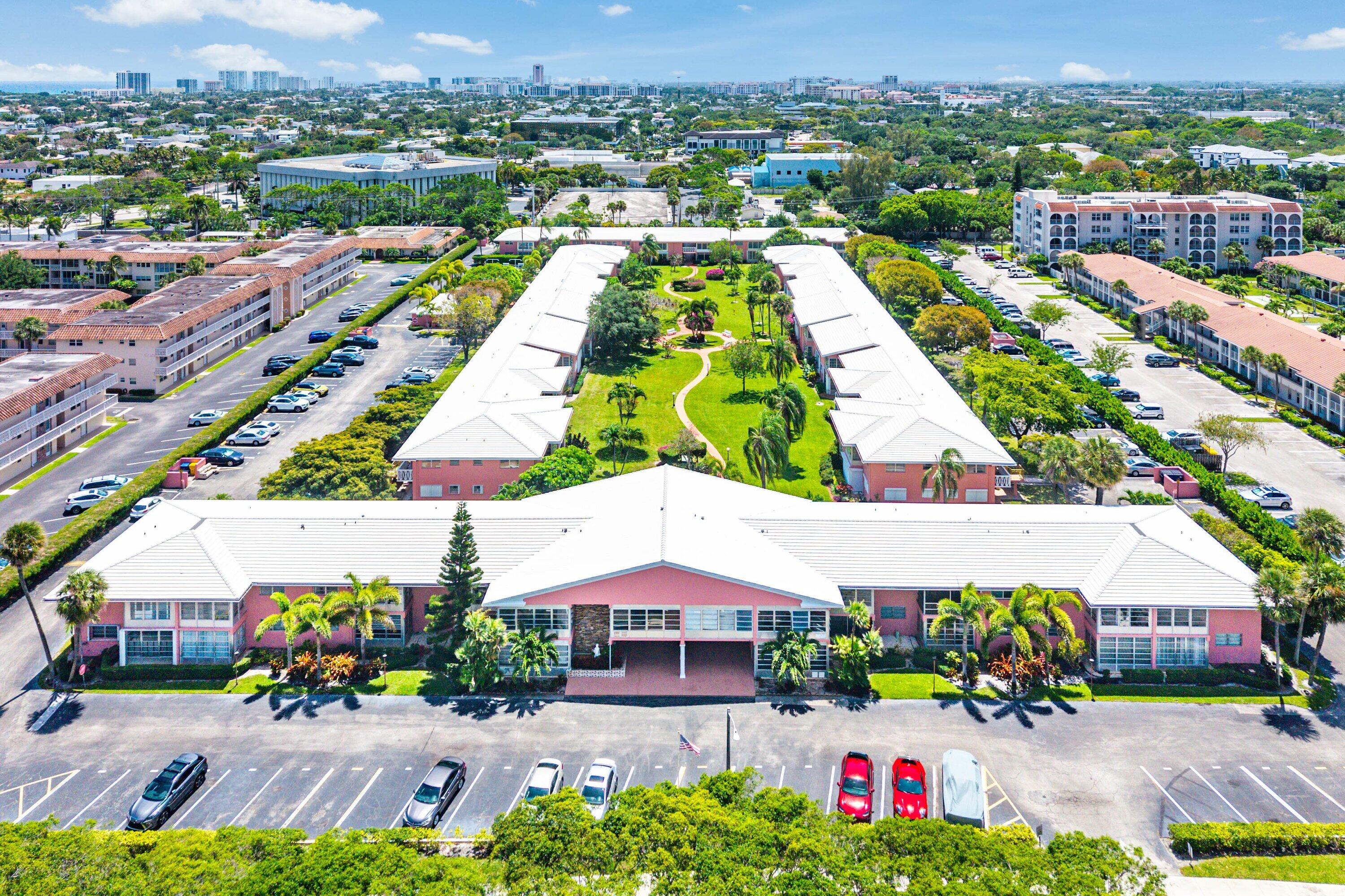 300 Northeast 20th Street, Unit 308 Boca Raton, FL 33431 - Photo 2 of 40