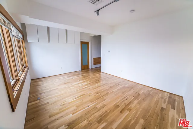 $3,550 | 8 Brooks Avenue, Unit 5, Venice, CA 90291