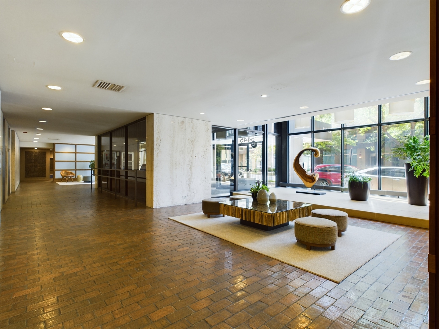 5445 North Sheridan Road, Unit 505 Chicago, IL 60640 - Photo 3 of 11