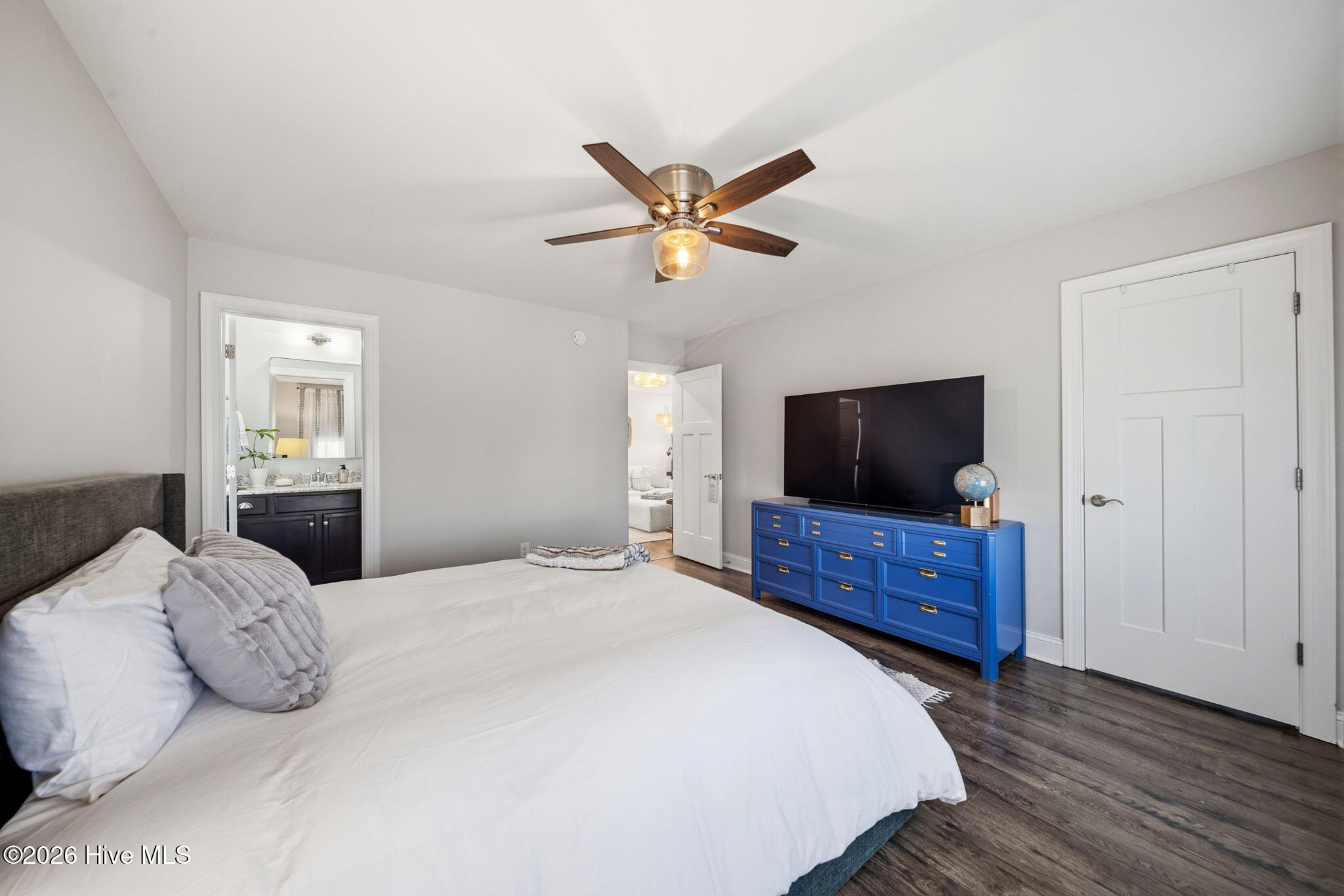 88 South Lamplighters Walk Hampstead, NC 28443 - Photo 18 of 34 Each spacious second floor guest bedroom offers abundant space to relax and refresh - This one features an ensuite bath