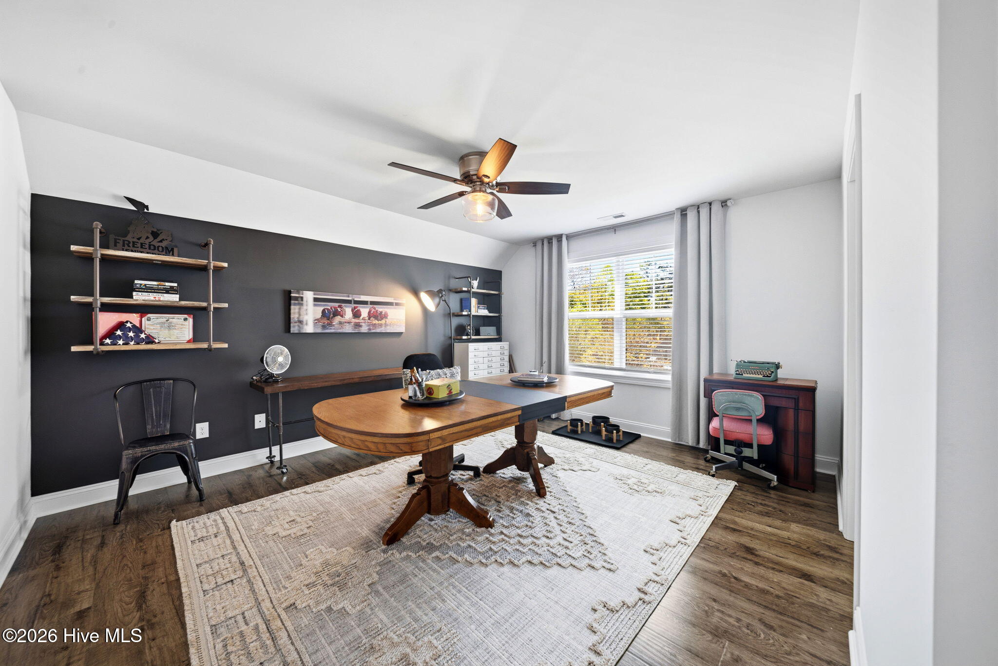 88 South Lamplighters Walk Hampstead, NC 28443 - Photo 20 of 34 Each spacious second floor guest bedroom offers abundant space to relax and refresh. Private bathroom access.
