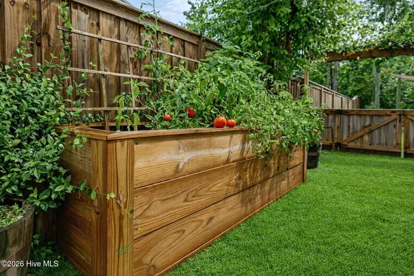 $624,000 | 88 South Lamplighters Walk, Hampstead, NC 28443