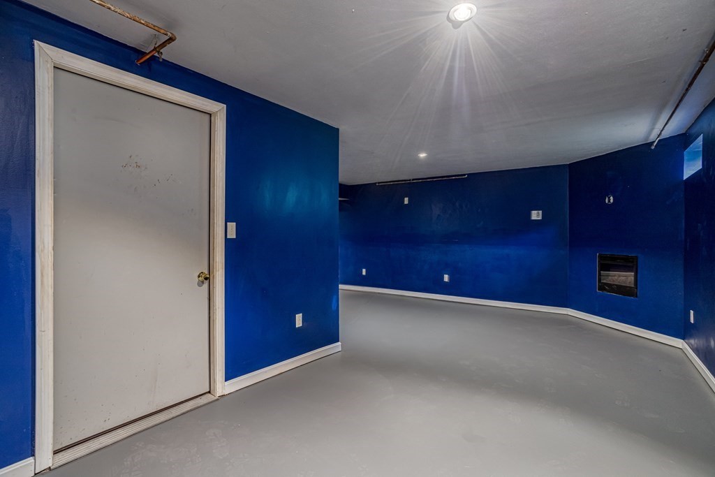 123 Dunn Road Ashburnham, MA 01430 - Photo 30 of 42 a view of an empty room